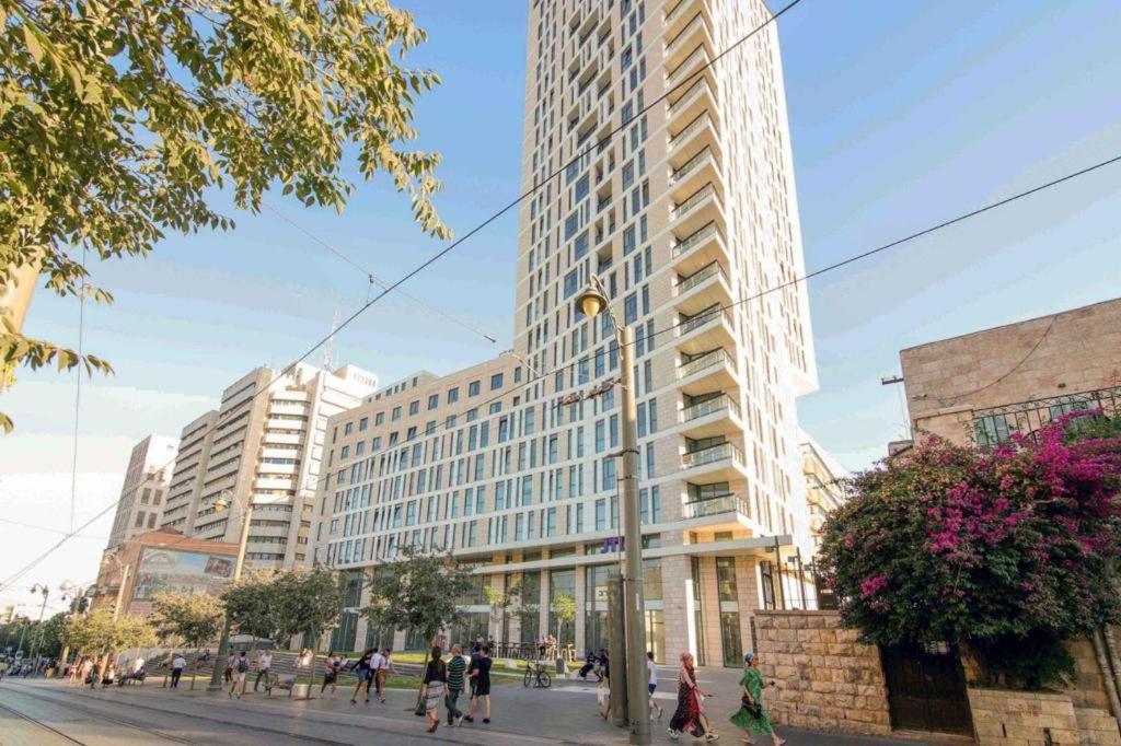 Jtower Royal Suites - Alefimmoed Jerusalem Exterior photo