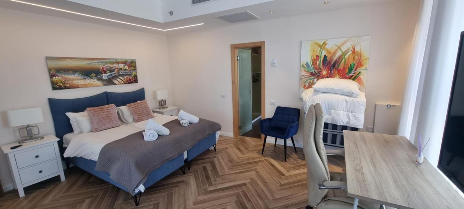 Jtower Royal Suites - Alefimmoed Jerusalem Exterior photo